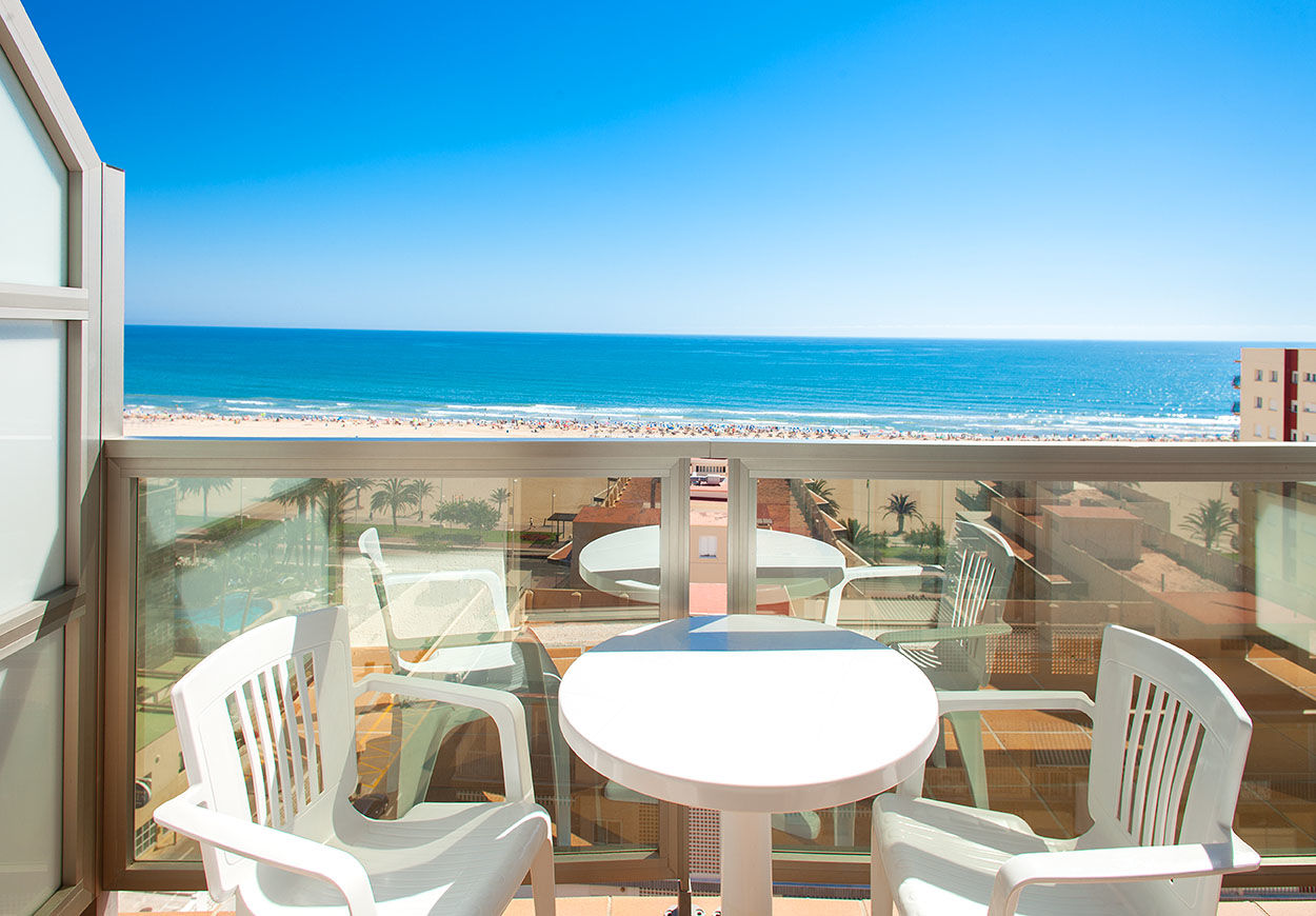 Hotel Rh Gijon & Spa Гандия Екстериор снимка