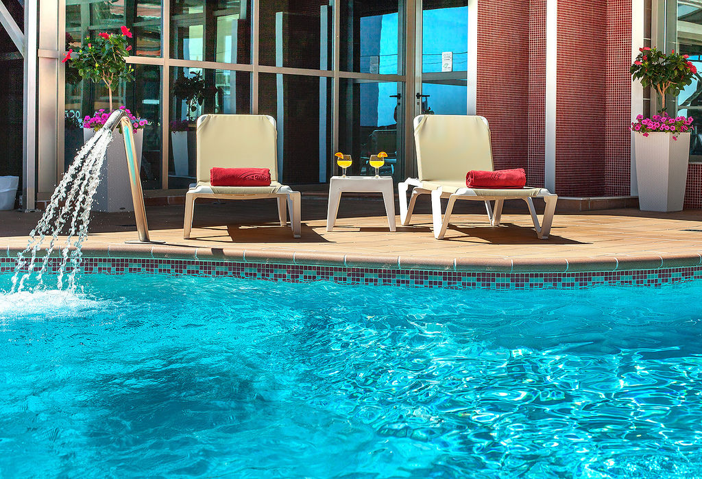 Hotel Rh Gijon & Spa Гандия Екстериор снимка